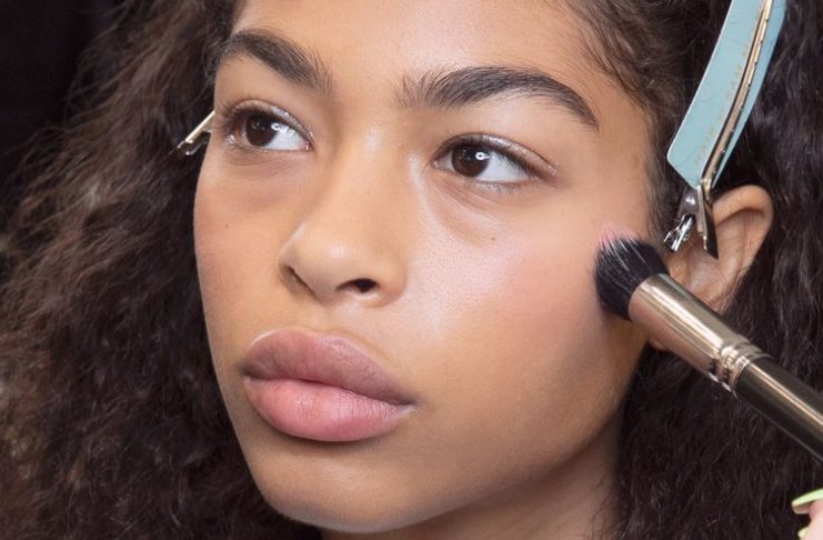 Maneras de asegurar que tu maquillaje siempre luzca natural